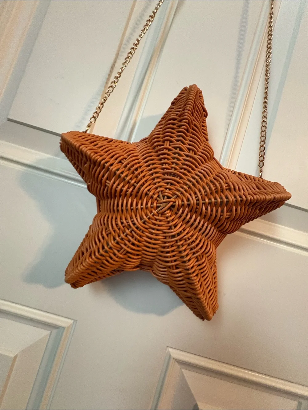 Tommy Bahama sea Star Crossbody Bag
